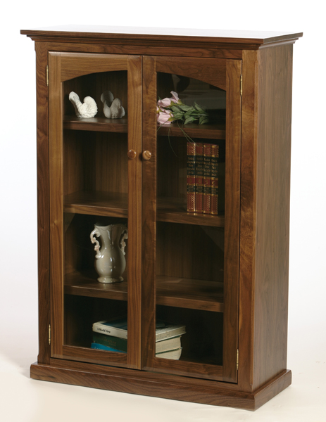 Salem-Display-Cabinet,-full-length-doors.jpg